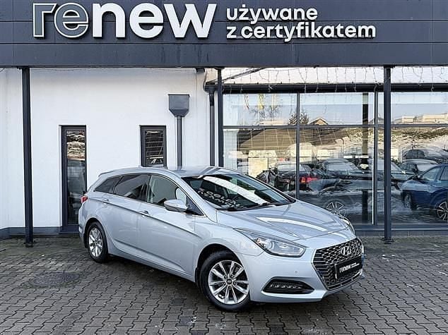 Srebrny (jasnoszary) Używany 2019 Hyundai i40 Kombi | 33 900 zł (Dobra cena) - Obraz 1/4