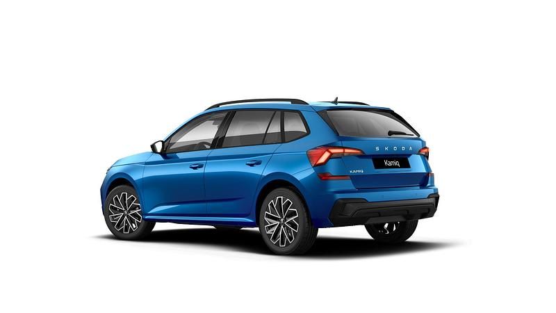 Błękit race metalizowany Nowe 2026 Skoda 105 Sedan/Limuzyna | 133 250 zł - Obraz 1/3