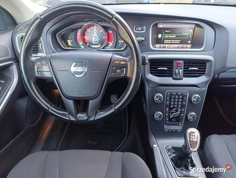 Używany Volvo V40 150 KM (110 kW) 2013