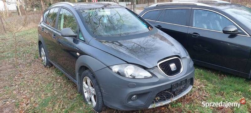 Używany 2011 Seat Altea XL Minivan | 22 900 zł - Obraz 1/4