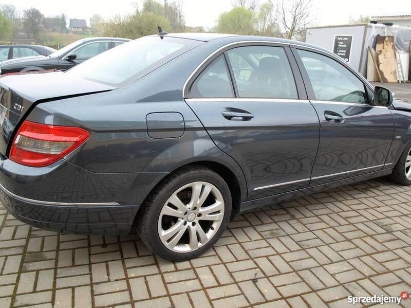 Szary Używany 2009 Mercedes A220 Avantgarde Sedan/Limuzyna | 30 900 zł - Obraz 1/4