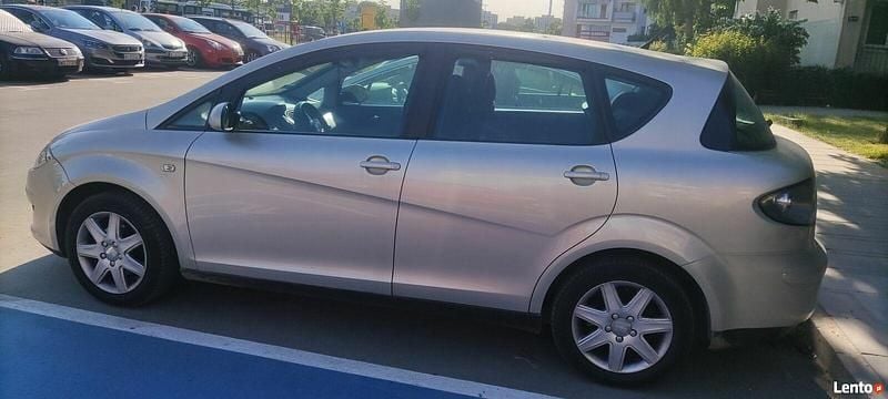 Brązowobeżowy Używany 2007 Seat Toledo Sedan/Limuzyna | 9000 zł - Obraz 1/4