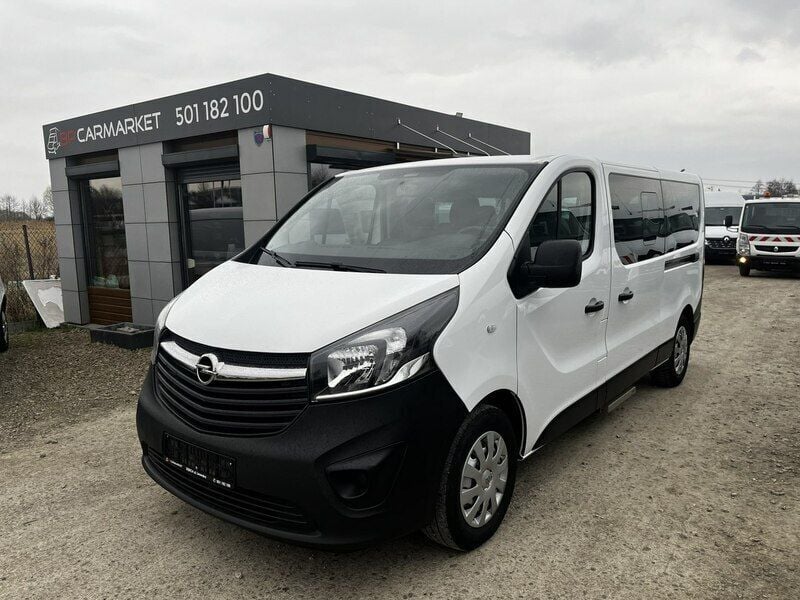 Używany Opel Vivaro 125 KM (91 kW) 2017 Biały Minivan