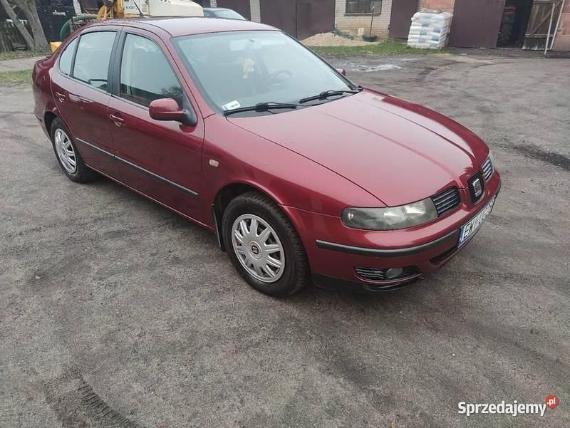 Używany Seat Toledo 2002 Bordowy Sedan/Limuzyna
