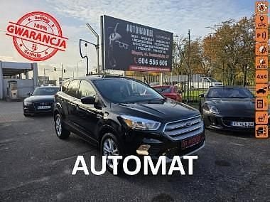 Używany Ford Kuga 182 KM (133 kW) 2019 Czarny (metalik) SUV