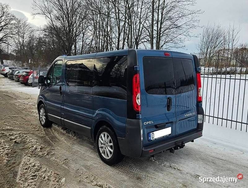 Używany Opel Vivaro 2008 Niebieski Minivan