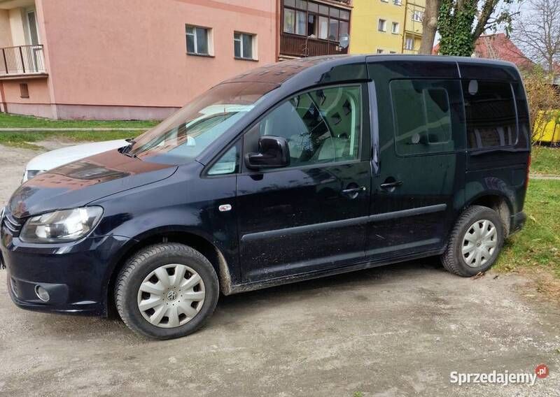 Czarny Używany 2011 VW Caddy Minivan | 24 600 zł (Uczciwa cena) - Obraz 1/4