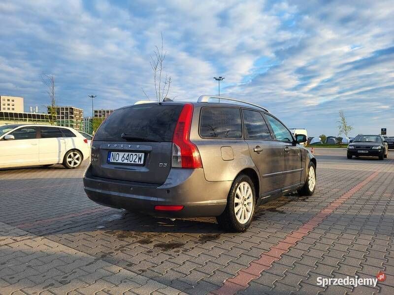 Szary Używany 2007 Volvo V50 Kombi | 10 000 zł - Obraz 1/4