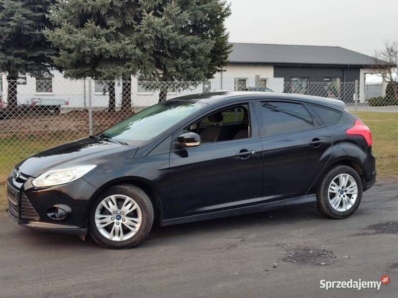 Używany Ford Focus 2011 Czarny Hatchback