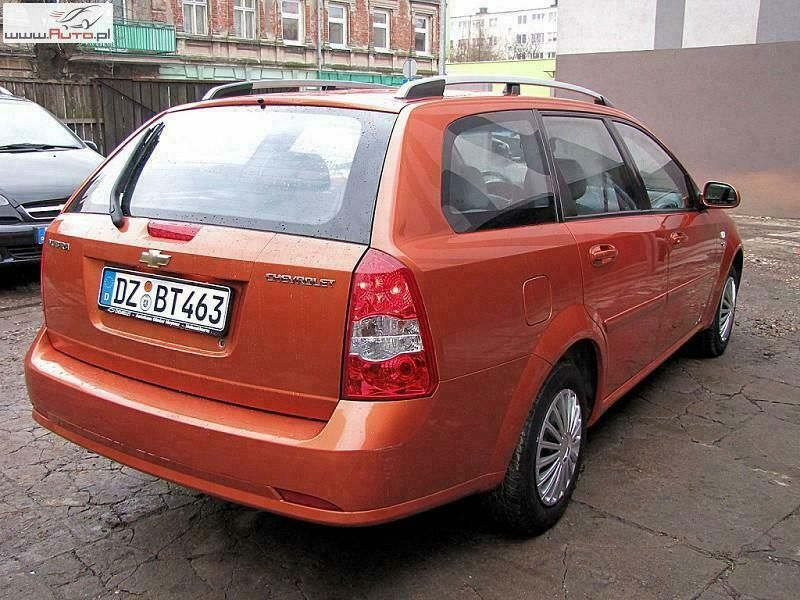 Używany Chevrolet Nubira 109 KM (80 kW) 2005 Brązowy Sedan/Limuzyna