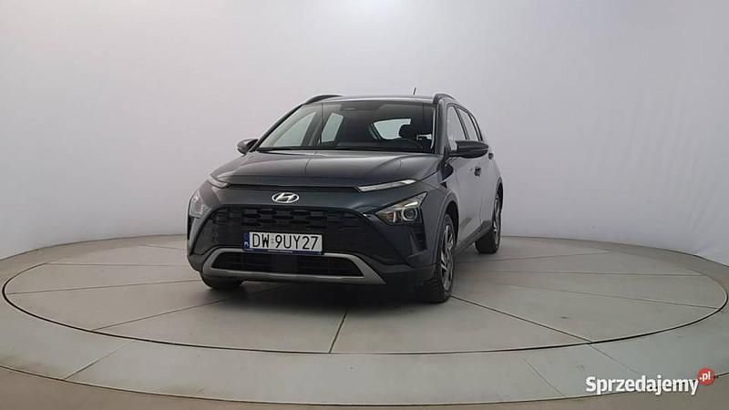 Używany Hyundai Bayon 101 KM (74 kW) 2022 Szary SUV