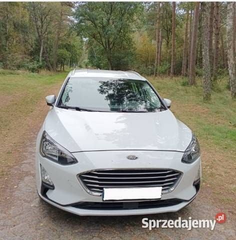 Biały Używany 2020 Ford Focus Cool & Connect Kombi | 69 499 zł - Obraz 1/4
