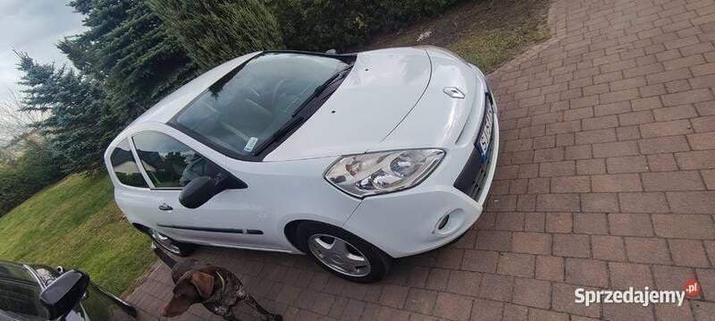 Biały Używany 2011 Renault Clio III Hatchback | 9999 zł (Uczciwa cena) - Obraz 1/4