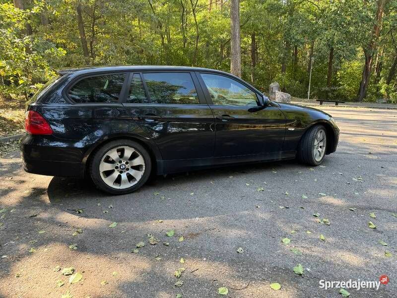 Używany BMW 320 2006 Czarny Kombi