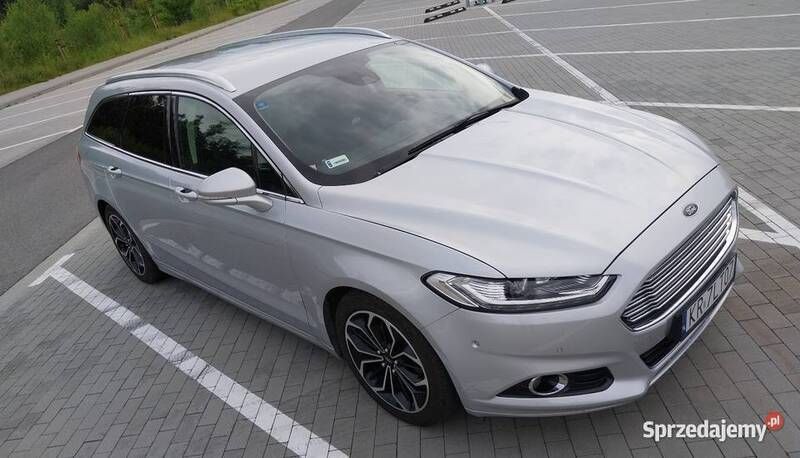 Używany Ford Mondeo 2016 Srebrny Sedan/Limuzyna
