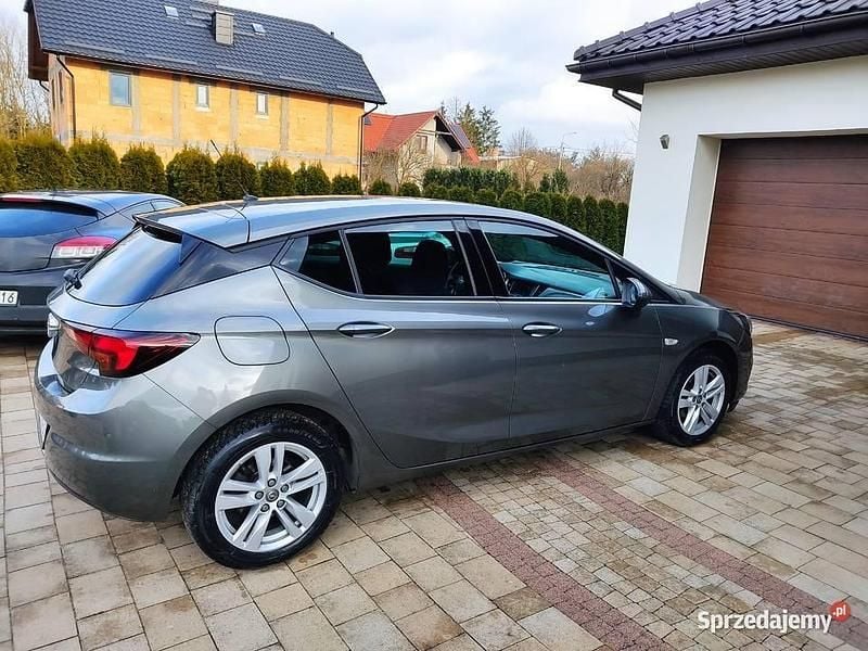 Używany 2020 Opel Astra Hatchback | 37 500 zł (Uczciwa cena) - Obraz 1/4