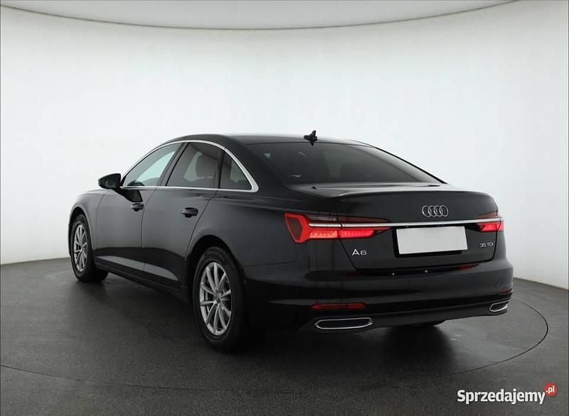 Używany Audi A6 2020 Czarny Sedan/Limuzyna