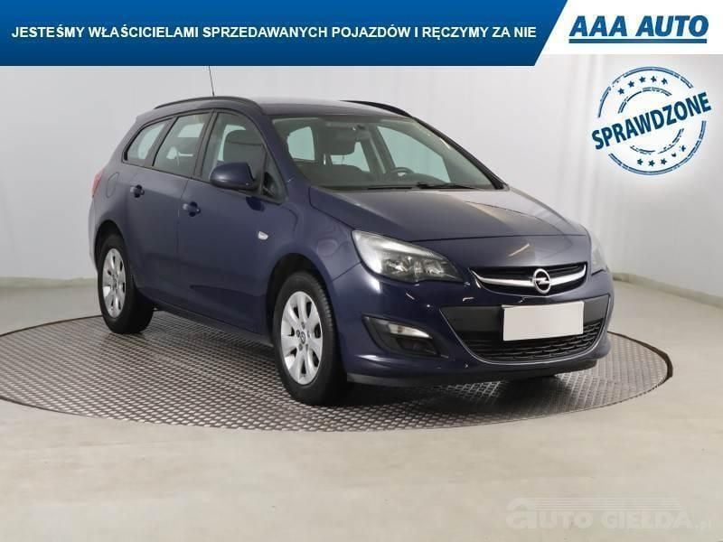 Błękitny Używany 2015 Opel Astra | 18 499 zł (Super Cena) - Obraz 1/4