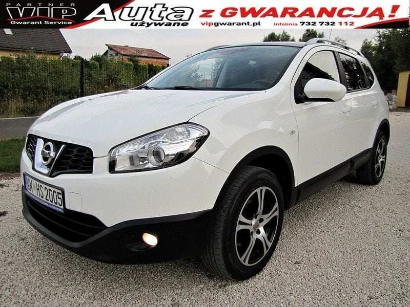 Używany Nissan Qashqai +2 140 KM (102 kW) 2010 Biały SUV