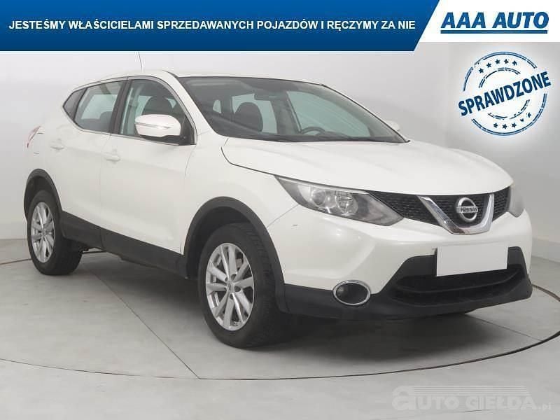 Używany Nissan Qashqai 2014 Biały SUV