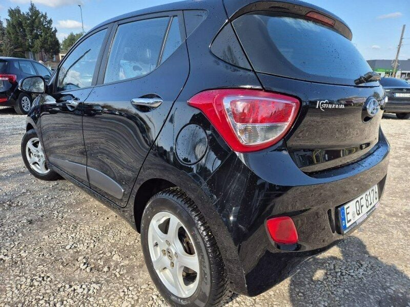 Używany Hyundai i10 84 KM (61 kW) 2014 Szary Hatchback