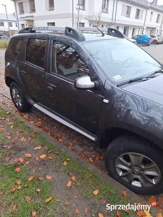 Szary Używany 2017 Dacia Duster Kombi | 30 500 zł (Uczciwa cena) - Obraz 1/4