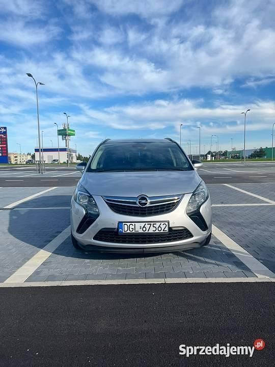 Używany Opel Zafira 2015 Minivan
