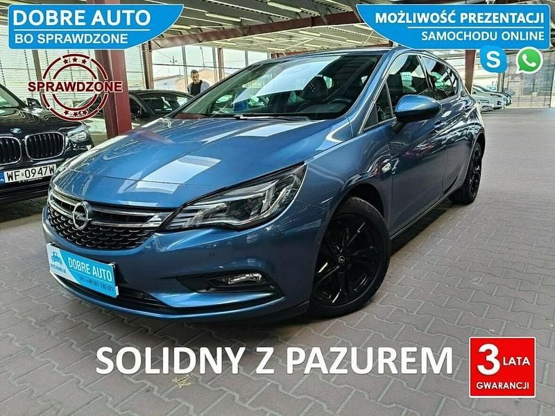 Niebieski Używany 2017 Opel Astra Kombi | 52 800 zł (Drogi) - Obraz 1/3