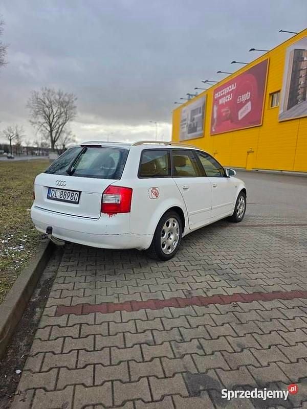 Używany Audi A4 2004 Biały Kombi