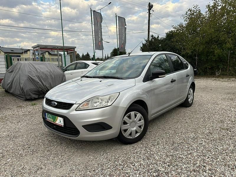 Srebrny Używany 2008 Ford Focus Hatchback | 2999 zł - Obraz 1/4