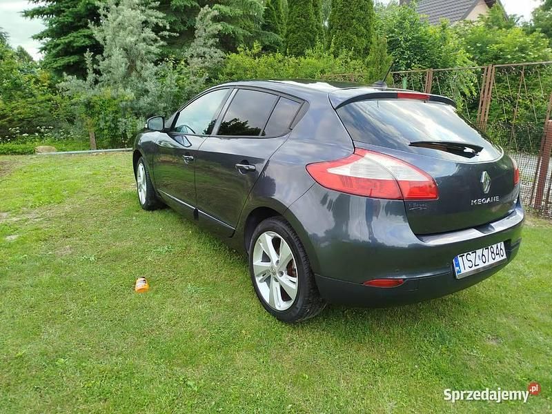 Szary Używany 2013 Renault Mégane III Hatchback | 23 500 zł (Uczciwa cena) - Obraz 1/4