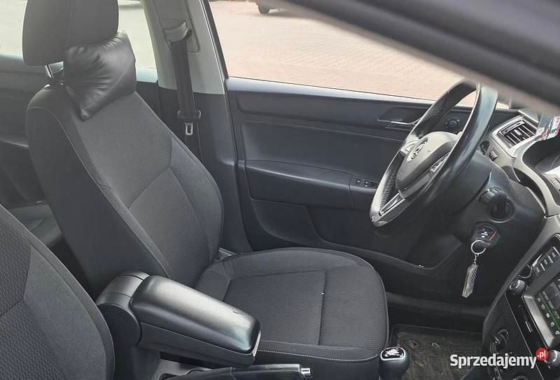 Używany Skoda Rapid 2016 Srebrny Hatchback