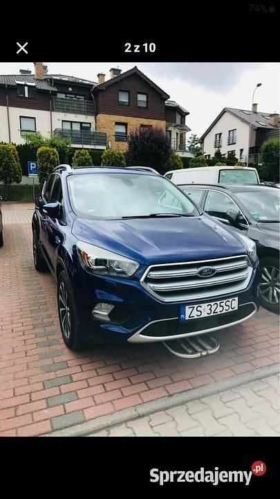 Granatowy Używany 2017 Ford Kuga Titanium SUV | 55 000 zł (Uczciwa cena) - Obraz 1/4