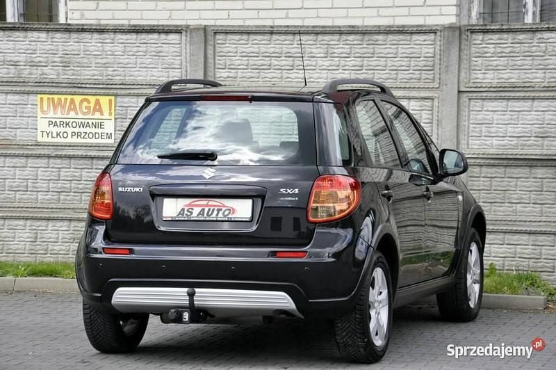 Używany Suzuki SX4 120 KM (88 kW) 2010 Czarny (metalik) Hatchback