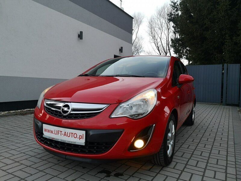 Czerwony Używany 2012 Opel Corsa Hatchback | 19 900 zł (Uczciwa cena) - Obraz 1/4