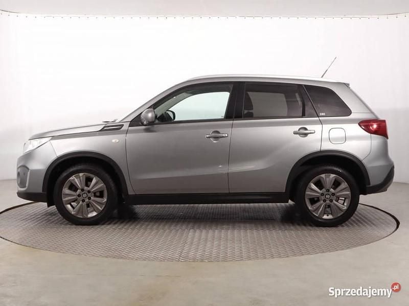 Używany Suzuki Vitara 2018 Szary SUV