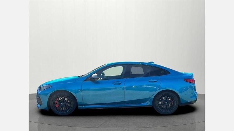 Używany BMW M235 Comfort Edition 306 KM (225 kW) 2023 Niebieski snapper rocks metalizowany Coupe