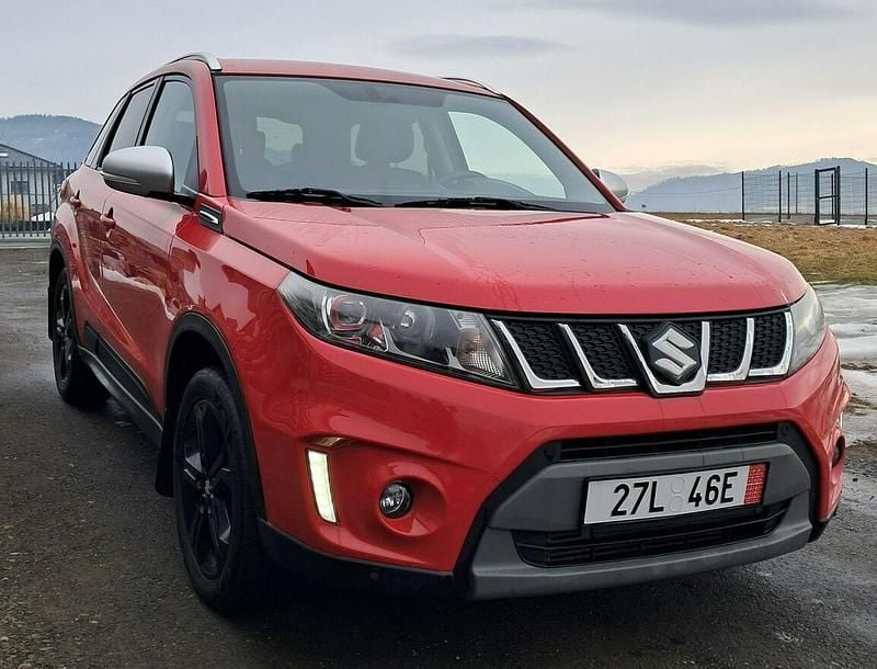 Używany Suzuki Vitara 140 KM (102 kW) 2017 Czerwony SUV