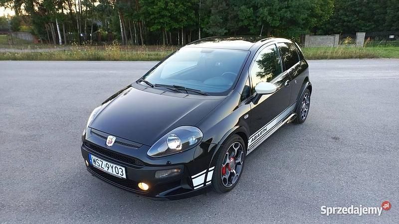 Używany 2012 Abarth Punto Evo Hatchback | 36 800 zł - Obraz 1/4