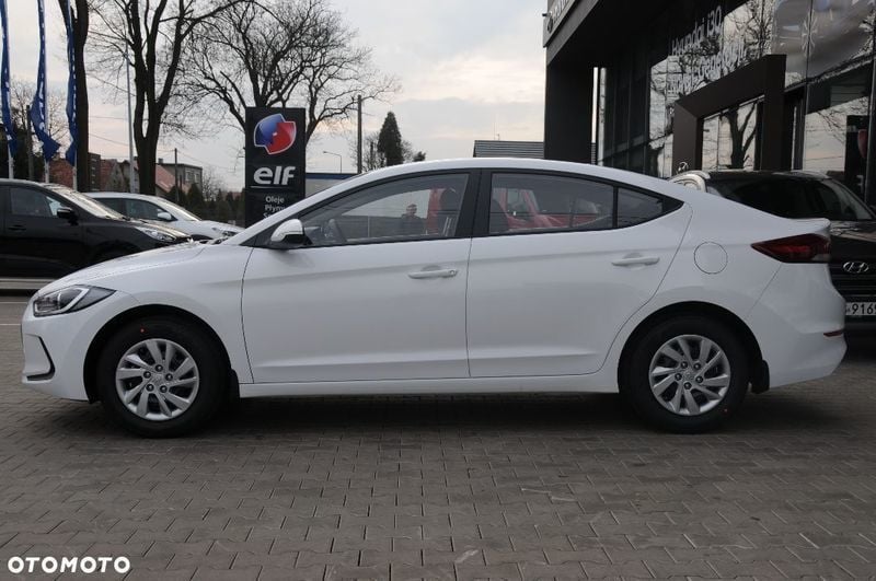 Sprzedany Hyundai Elantra IV, używany 2017, km 1 w Gliwice
