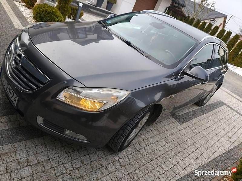 Używany Opel Insignia 2010 Szary Kombi