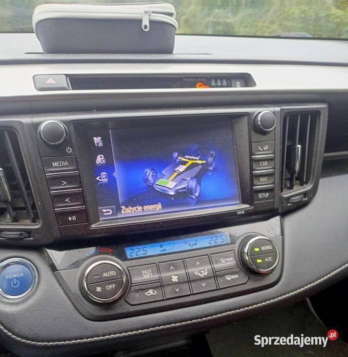 Używany Toyota RAV4 Hybrid Premium 155 KM (114 kW) 2017 SUV