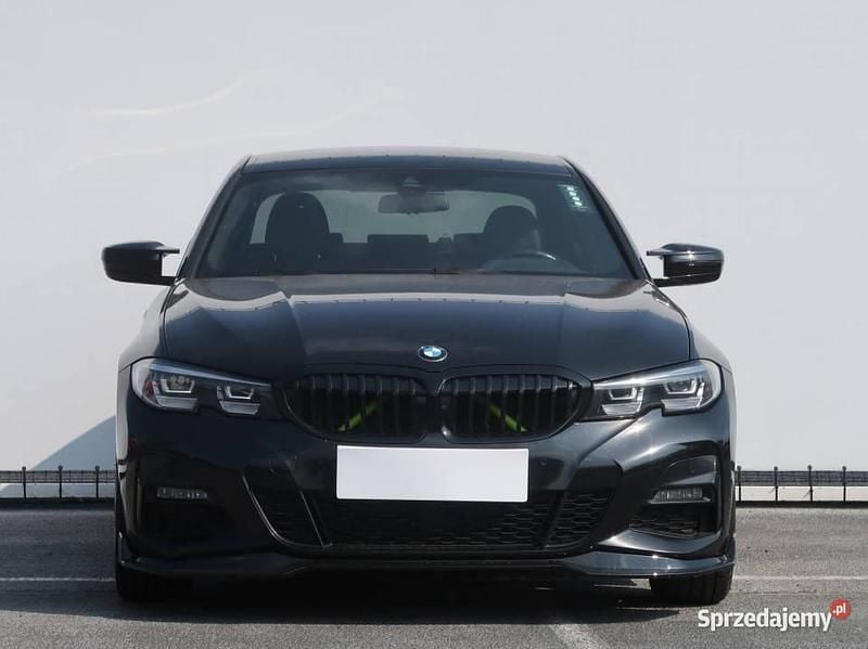 Czarny Używany 2022 BMW 320 Sedan/Limuzyna | 129 999 zł (Uczciwa cena) - Obraz 1/4