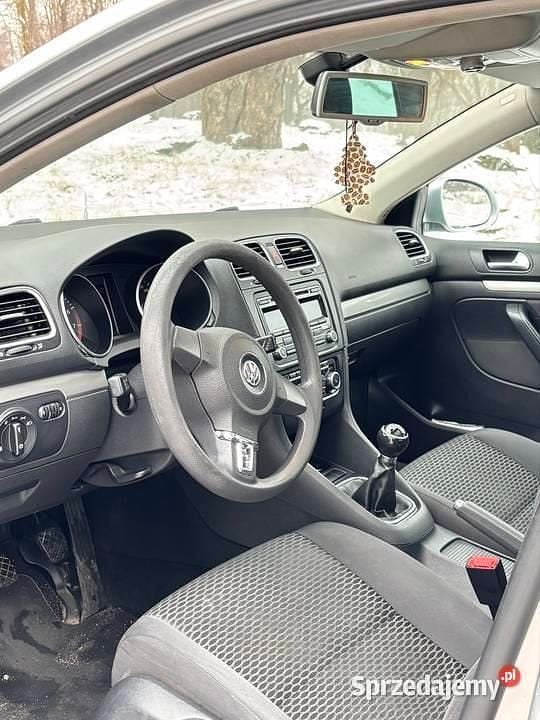 Używany VW Golf VI 122 KM (89 kW) 2010 Srebrny Hatchback