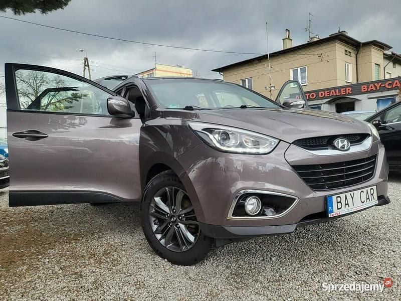 Szary Używany 2015 Hyundai ix35 SUV | 47 900 zł (Uczciwa cena) - Obraz 1/4