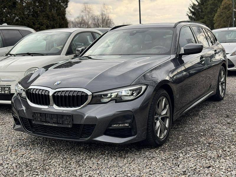 Używany BMW 320 190 KM (139 kW) 2021 Grafitowy (metalik, perła) SUV