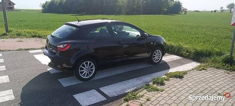 Używany Seat Ibiza 90 KM (66 kW) 2016 Czarny Hatchback