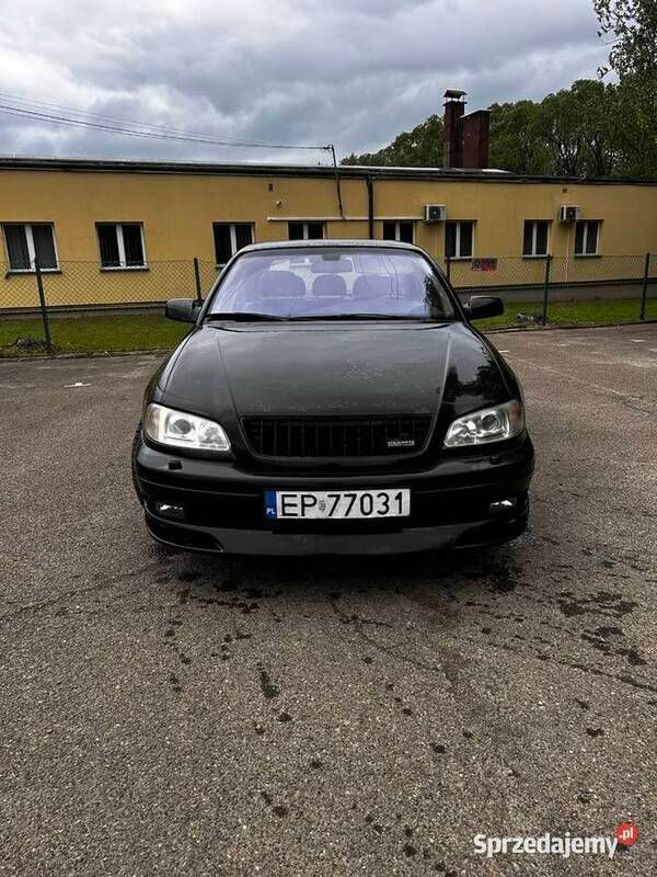 Używany 2003 Opel Omega | 24 000 zł - Obraz 1/4