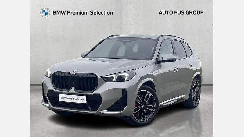 Srebrny space metalizowany Używany 2025 BMW X1 Comfort Edition SUV | 223 900 zł - Obraz 1/3