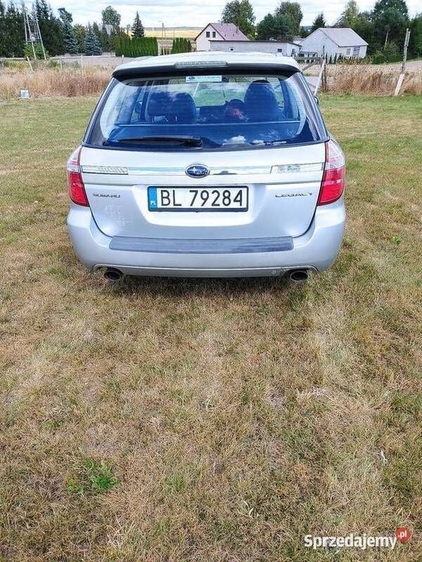 Używany Subaru Legacy 165 KM (121 kW) 2006 Srebrny Sedan/Limuzyna